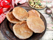 //sunayanagupta.com/recipeimages/138X184/Kuttu Ki Puri  |  Puffed Buckwheat Bread | Vrat-Falahari recipe