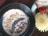 //sunayanagupta.com/recipeimages/138X184/Smoothie Bowl Breakfast Recipe