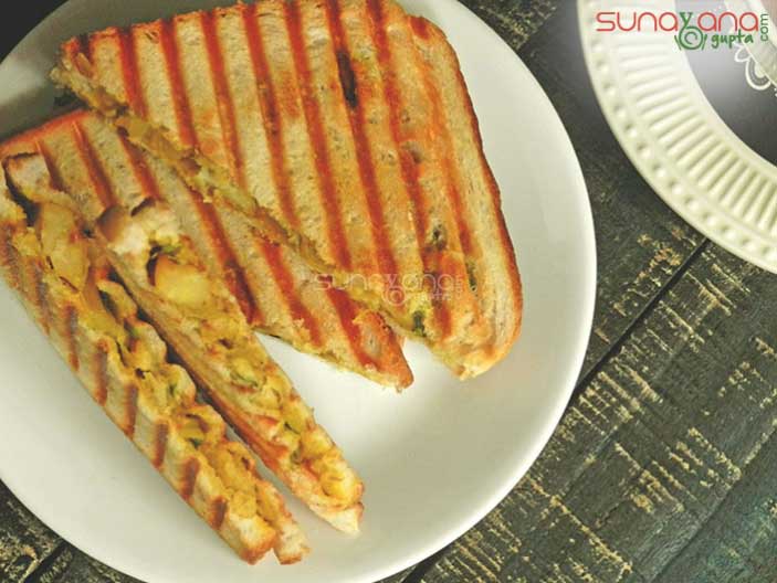 grilled-potato-masala-sandwich-recipe-169